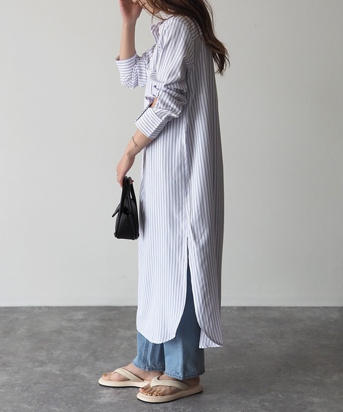 Riberry（リベリー）の「タックストライプシャツワンピース（シャツワンピース・レディース・グレー/ラベンダー・MEDIUM）」の20枚目の写真