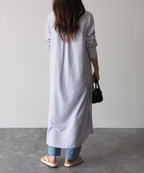 Riberry（リベリー）の「タックストライプシャツワンピース（シャツワンピース・レディース・グレー/ラベンダー・MEDIUM）」の19枚目の写真