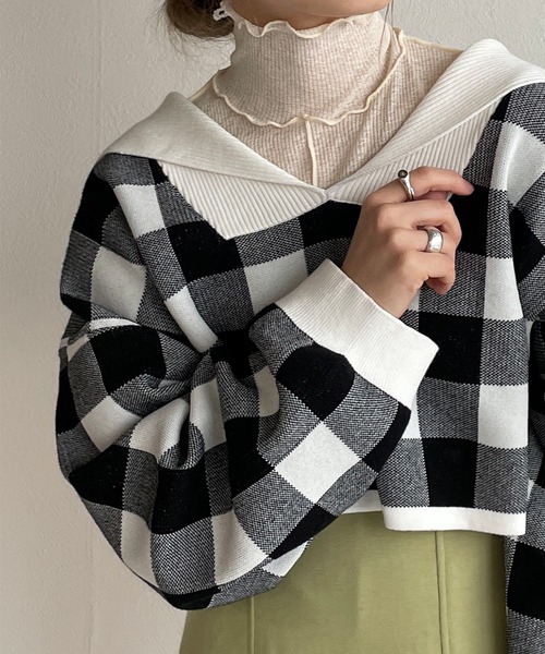 w closet(ダブルクローゼット)の「アウトロックタートルネックプルオーバー(Tシャツ/カットソー・レディース・アイボリー/サックスブルー/グリーン/ミント/ブルー系その他/ブラック・FREE)」の2枚目の写真