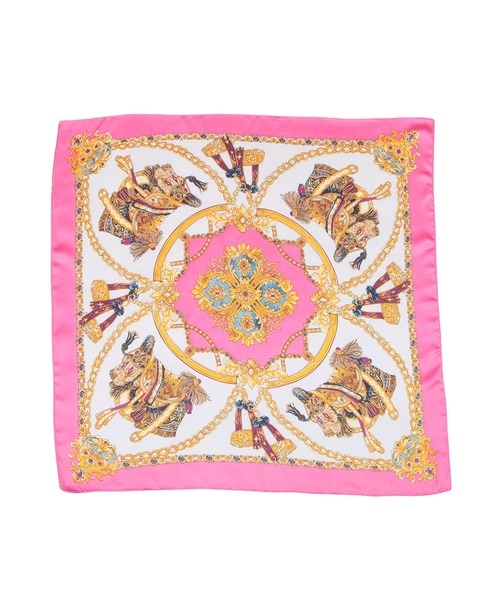 Julia Boutique(ジュリアブティック)の「70×70cmサイズ・ヴィンテージ風サテン生地スカーフ/100014(バンダナ/スカーフ・レディース・I/B/L/H/E/A/P/G/M/O/D/S/N/K/F/C/R/Q/J/T・ONE)」の16枚目の写真