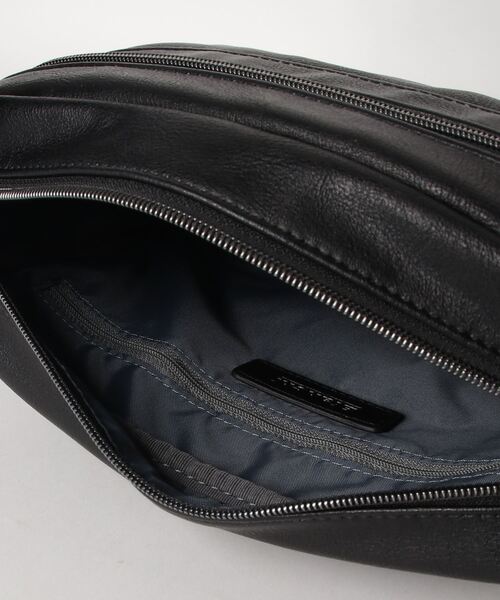 Bianchi(ビアンキ)の「ビアンキ【Bianchi】エレガントフェイクレザー ミニショルダー(ショルダーバッグ・メンズ・キャメル/ネイビー/ブラック/ブラック×ホワイト・フリー)」の5枚目の写真