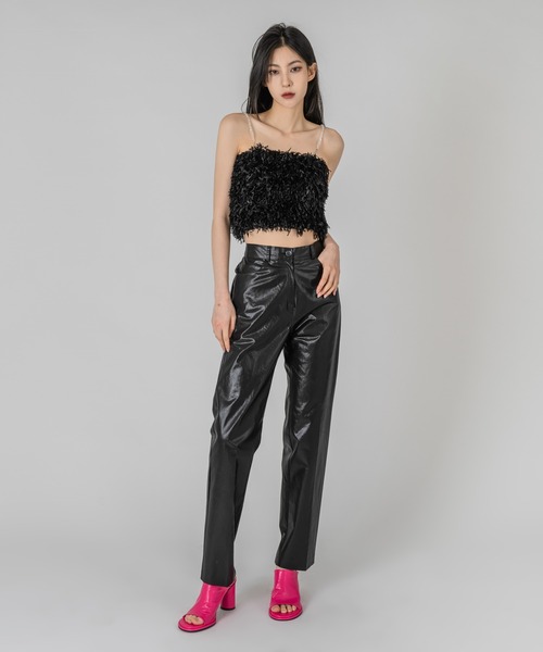 FOLLOWIN（フォロウィン）の「肩紐ビーズチェーンフェイクファーブラトップ（キャミソール・レディース・ホワイト/ブラック/ピンク・FREE）」の12枚目の写真