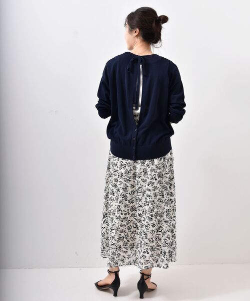 le.coeur blanc(ルクールブラン)の「カットジャガードリーフプリントスカート(スカート・レディース・ブルー系その他4/ホワイト系その他・38/36)」の5枚目の写真