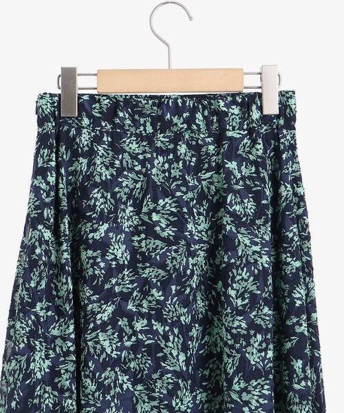 le.coeur blanc(ルクールブラン)の「カットジャガードリーフプリントスカート(スカート・レディース・ブルー系その他4/ホワイト系その他・38/36)」の15枚目の写真