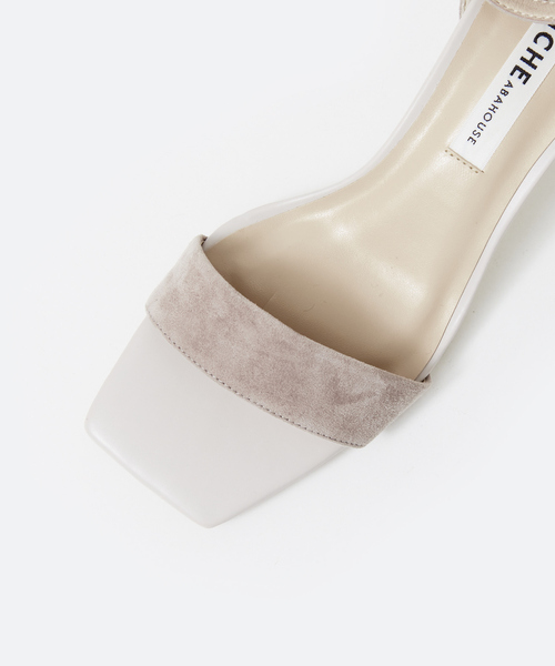 PICHE ABAHOUSE（ピシェ アバハウス）の「アンクルストラップ スクエアトゥサンダル（サンダル・レディース・ブラック/オフホワイト/グレイッシュベージュ/グリーン・38/36/37/39/35）」の18枚目の写真