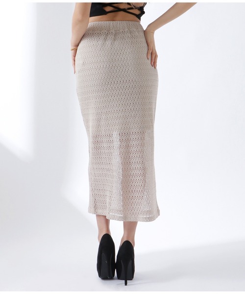 LATINA（ラティーナ）の「かぎ編み風レースロングスカート（スカート・レディース・グレイッシュベージュ/ブラック・FREE）」の8枚目の写真