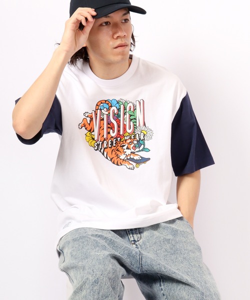 VISION STREET WEAR(ヴィジョンストリートウェア)の「VISION STREET WEAR プリントTシャツ(Tシャツ/カットソー・メンズ・ホワイト/ネイビー/グリーン/ホワイト系その他/グレー系その他/グリーン系その他/ブルー系その他/チャコール/ホワイト系その他2/ホワイト系その他3/グレー系その他2/グレー系その他3・LL/M/L)」の2枚目の写真