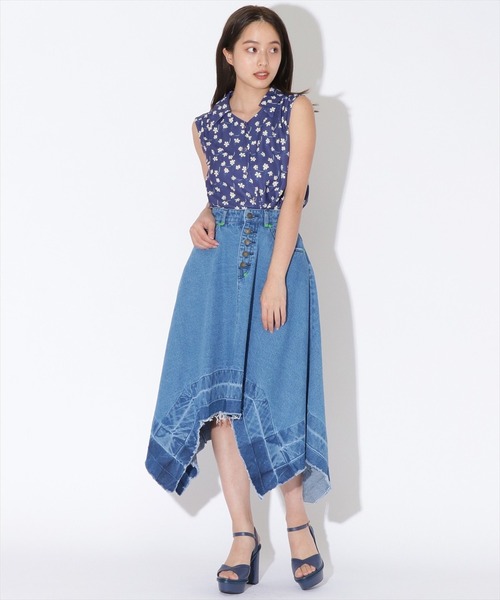 REDYAZEL（レディアゼル）の「フラワープリントノースリシャツ（シャツ/ブラウス・レディース・レッド/ネイビー/グリーン・MEDIUM/SMALL）」の20枚目の写真