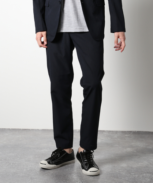 JOURNAL STANDARD(ジャーナルスタンダード)の「【EVALET/エバレット】クレープ テーパードパンツ(スラックス・メンズ・ベージュ/ネイビー/ブラック系その他・MEDIUM/SMALL/LARGE)」の3枚目の写真