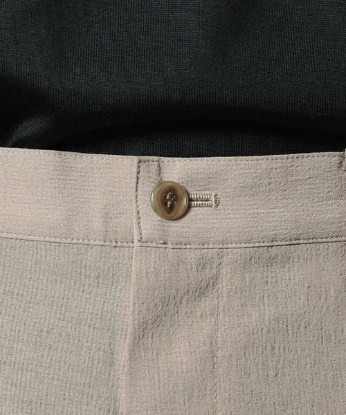 JOURNAL STANDARD(ジャーナルスタンダード)の「【EVALET/エバレット】クレープ テーパードパンツ(スラックス・メンズ・ベージュ/ネイビー/ブラック系その他・MEDIUM/SMALL/LARGE)」の6枚目の写真