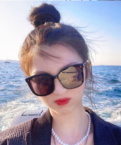 EPICKS（エピックス）の「カラーレンズサングラス（サングラス・レディース・その他1/その他3/その他4/その他2/その他5・F）」の9枚目の写真