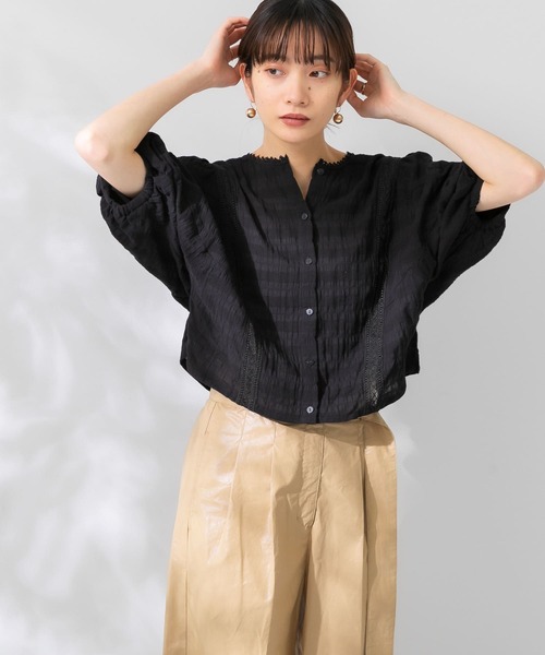 KBF（ケイビーエフ）の「ラウンドハーフスリーブブラウス（シャツ/ブラウス・レディース・ホワイト/ブラック/アイボリー・ONE）」の10枚目の写真