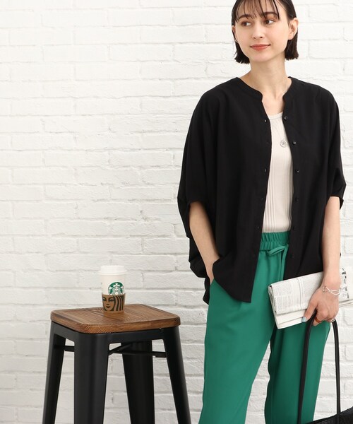 SHOO・LA・RUE（シューラルー）の「◆ドルマンシャツブラウス（シャツ/ブラウス・レディース・グリーン/オレンジ/ブラック/ホワイト系・00）」の19枚目の写真