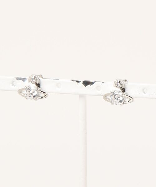 Vivienne Westwood(ヴィヴィアンウエストウッド)の「62010070/REINA EARRINGS-SMV(ピアス(両耳用)・レディース・シルバー/ピンク/ブラウン/パープル・FREE)」の1枚目の写真