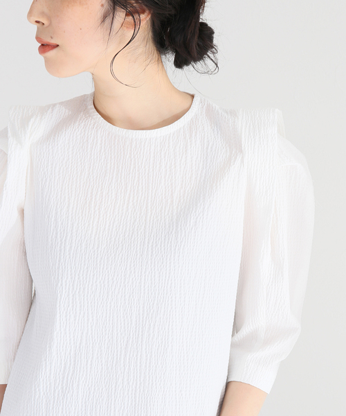 VERMEIL par iena(ヴェルメイユパーイエナ)の「リップルパワーショルダーブラウス(シャツ/ブラウス・レディース・ホワイト/ブラック・38/36)」の14枚目の写真