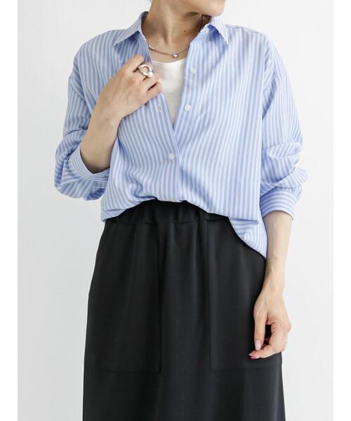 Samansa Mos2 blue（サマンサモスモスブルー）の「マルチスタイルシャツ（シャツ/ブラウス・レディース・ベージュ/ブラウン/グレー/オフホワイト/カーキ/ブルー/モカ・MEDIUM/LARGE）」の8枚目の写真