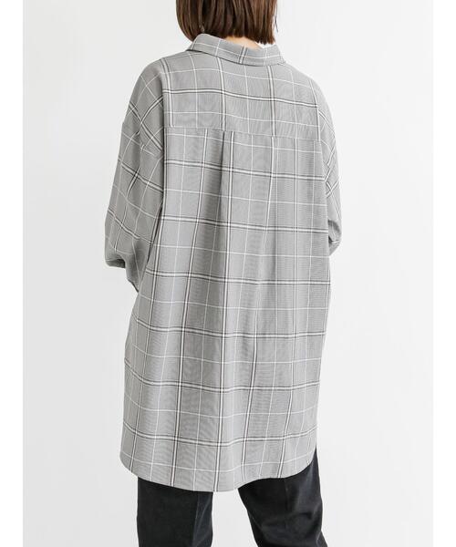 Samansa Mos2 blue（サマンサモスモスブルー）の「マルチスタイルシャツ（シャツ/ブラウス・レディース・ベージュ/ブラウン/グレー/オフホワイト/カーキ/ブルー/モカ・MEDIUM/LARGE）」の15枚目の写真