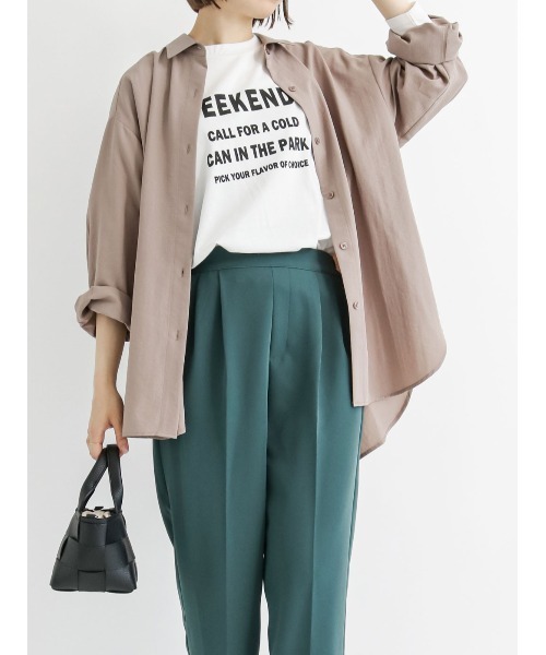 Samansa Mos2 blue（サマンサモスモスブルー）の「マルチスタイルシャツ（シャツ/ブラウス・レディース・ベージュ/ブラウン/グレー/オフホワイト/カーキ/ブルー/モカ・MEDIUM/LARGE）」の5枚目の写真