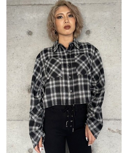 EGOIST（エゴイスト）の「ドロストスリーブ短丈シャツIII（シャツ/ブラウス・レディース・ブラック/パープル・FREE）」の2枚目の写真