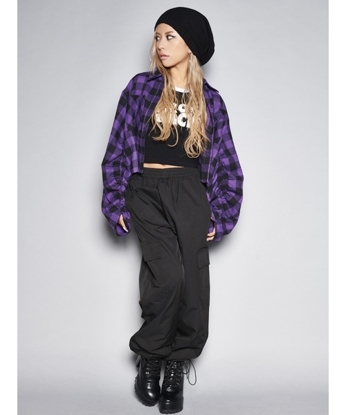 EGOIST（エゴイスト）の「ドロストスリーブ短丈シャツIII（シャツ/ブラウス・レディース・ブラック/パープル・FREE）」の20枚目の写真