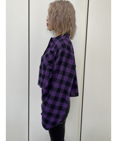 EGOIST（エゴイスト）の「ドロストスリーブ短丈シャツIII（シャツ/ブラウス・レディース・ブラック/パープル・FREE）」の22枚目の写真