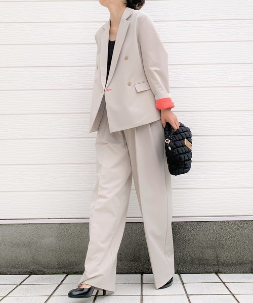 Q（キュー）の「ダブルブレストジャケット（セットアップ・レディース・チャコールグレー/ベージュ・MEDIUM）」の10枚目の写真