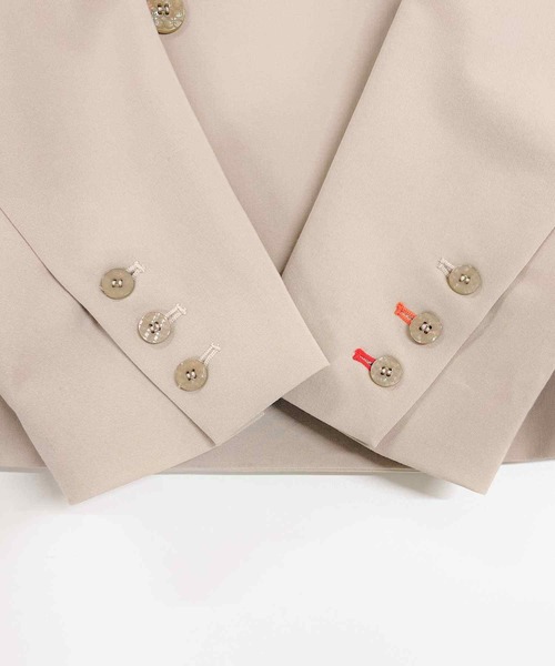 Q（キュー）の「ダブルブレストジャケット（セットアップ・レディース・チャコールグレー/ベージュ・MEDIUM）」の14枚目の写真