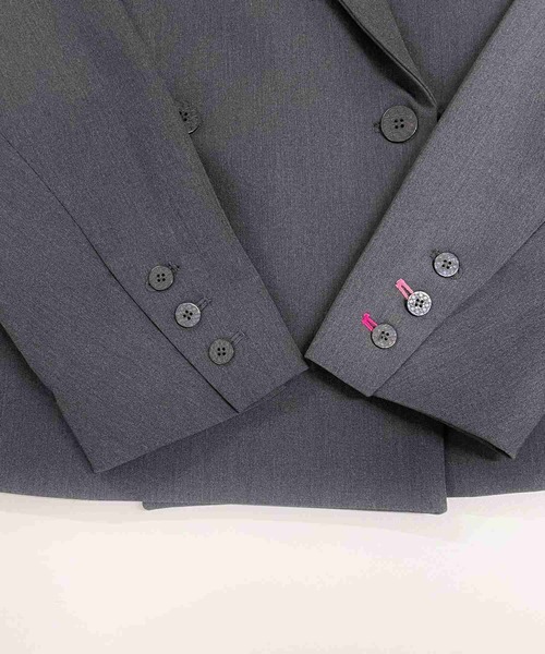 Q（キュー）の「ダブルブレストジャケット（セットアップ・レディース・チャコールグレー/ベージュ・MEDIUM）」の15枚目の写真