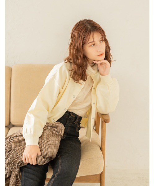 chocomee(チョコミー)の「snap button short cardigan/スナップボタンショートカーディガン(カーディガン/ボレロ・レディース・アイボリー/ブラウン・FREE)」の12枚目の写真