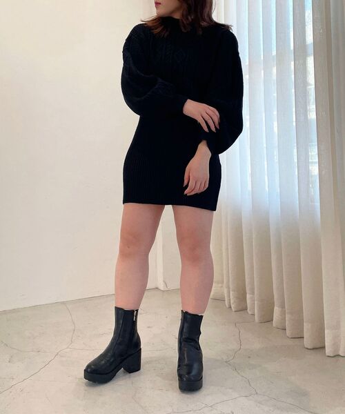 MAJESTIC LEGON（マジェスティックレゴン）の「ケーブルミニニットワンピース（ワンピース・レディース・ブラック/グレー/アイボリー・MEDIUM）」の7枚目の写真