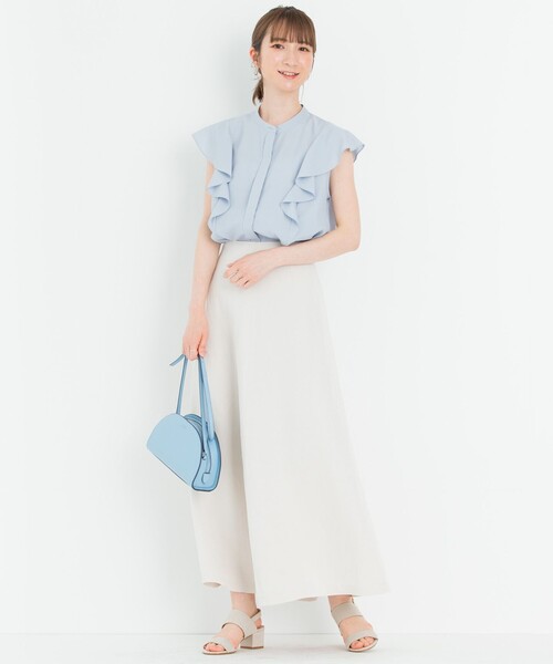 NAUSICA ビスコース & リネン キャンバス スカート 23区（ニジュウサンク）の「リネンビスコースツイル フレア