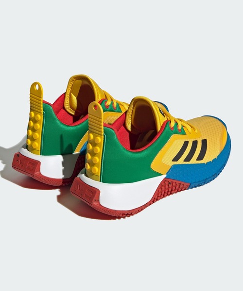 adidas（アディダス）の「adidas スポーツ DNA × LEGO / adidas Sport DNA × LEGO / アディダス（スニーカー・キッズ・ブラック×レッド/イエロー系その他・25.0cm/22.0cm/22.5cm/23.0cm/23.5cm/24.0cm/24.5cm/17.0cm/18cm/19.0cm/20.0cm/21.0cm）」の8枚目の写真