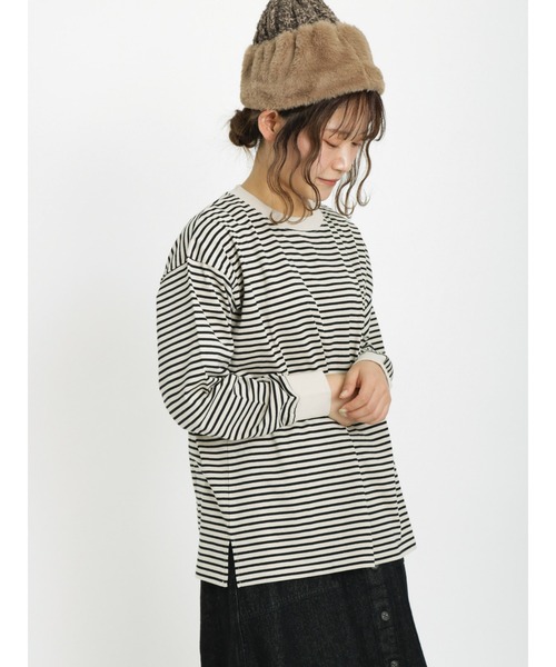 Samansa Mos2（サマンサ モスモス）の「柄アソートロングTシャツ（Tシャツ/カットソー・レディース・オフホワイト/ブラック/ベージュ/チャコール・ﾌﾘ-）」の4枚目の写真