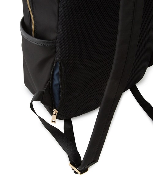 ROPE' PICNIC（ロペピクニック）の「【WEB限定カラー:ベージュ】撥水加工/A4対応リサイクルポリエステルコンビスクエアリュック13L（バックパック/リュック・レディース・ブラック/ベージュ/ネイビー・FREE）」の17枚目の写真