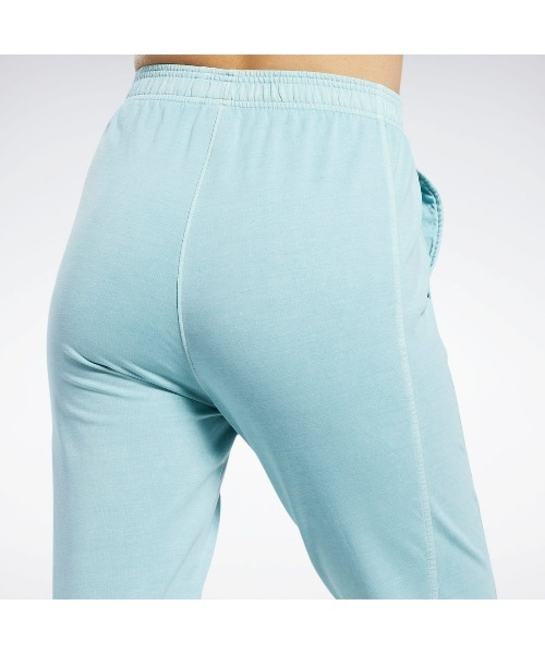 Reebok(リーボック)の「フィッティドパンツ / CL ND FITTED PANT(スウェットパンツ・レディース・グレー/アッシュグレー・J/L/J/M/J/S/J/O/X-LARGE/MEDIUM/SMALL/LARGE)」の6枚目の写真