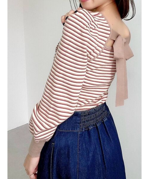 RESEXXY（リゼクシー）の「ハートネックニットトップス（ニット/セーター・レディース・ブラック/ベージュ/ブルー・FREE）」の3枚目の写真