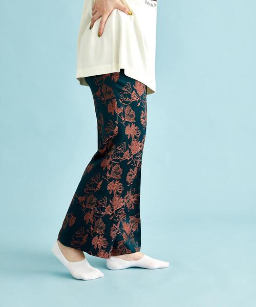 URBAN RESEARCH（アーバンリサーチ）の「『UR TECH』カバーソックス（ソックス/靴下・レディース・ブラック/チャコールグレー/ホワイト・22/24）」の7枚目の写真