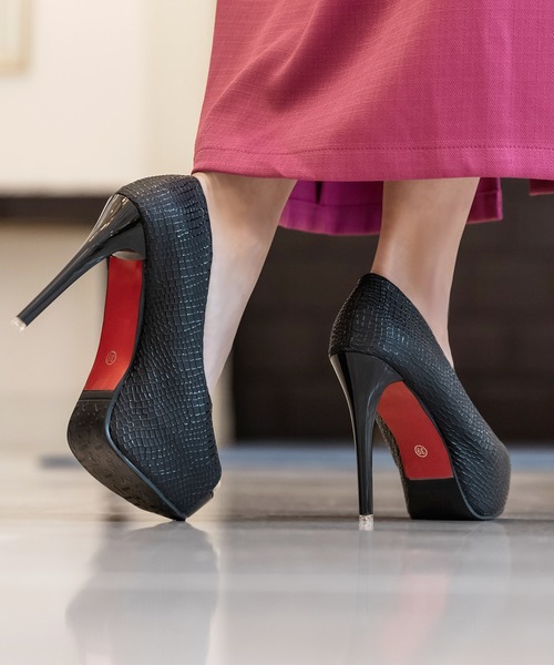 Julia Boutique（ジュリアブティック）の「クロコ調オープントゥ美脚ヒールパンプス/23081（パンプス・レディース・ブラック/ホワイト・35/36/38/39/37）」の2枚目の写真
