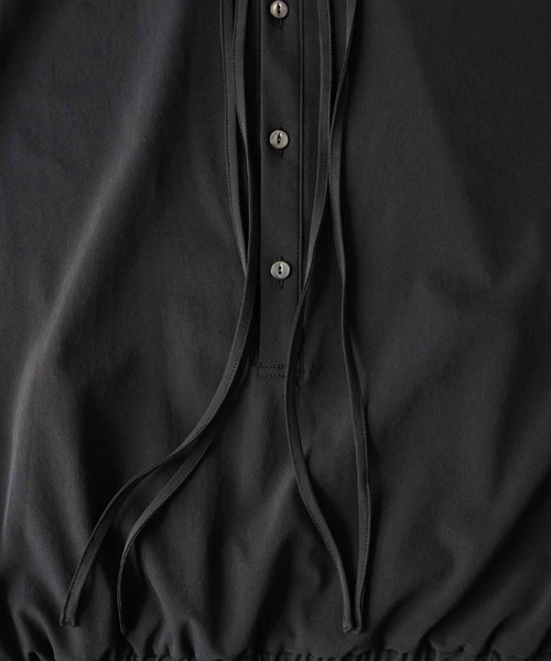 SHAREEF（シャリーフ）の「SHELL DRY SMOCK SHIRTS（シャツ/ブラウス・メンズ・ホワイト/ブラック・1/2/3）」の4枚目の写真