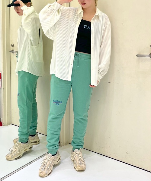 FOREVER 21（フォーエバー トゥエンティーワン）の「【BASIC】ストライプビッグシャツ（シャツ/ブラウス・レディース・オレンジ系その他/スカイブルー/イエロー/グリーン・FREE）」の5枚目の写真
