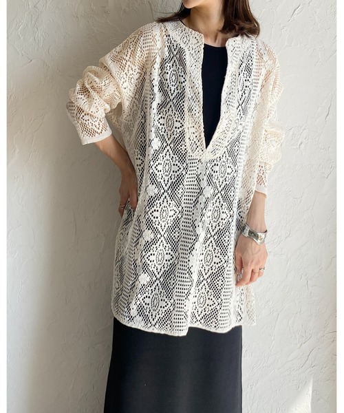 She's Closet(シーズクローゼット)の「クロシェ編み風カットワークレースロング丈深Vネックチュニックブラウス(シャツ/ブラウス・レディース・アイボリー/グリーン/ブラック・FREE)」の14枚目の写真