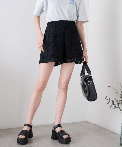WEGO(ウィゴー)の「WEGO/【セットアップ対応】レースイージーショートパンツ(スラックス・レディース・ホワイト/ブラック・FREE)」の7枚目の写真