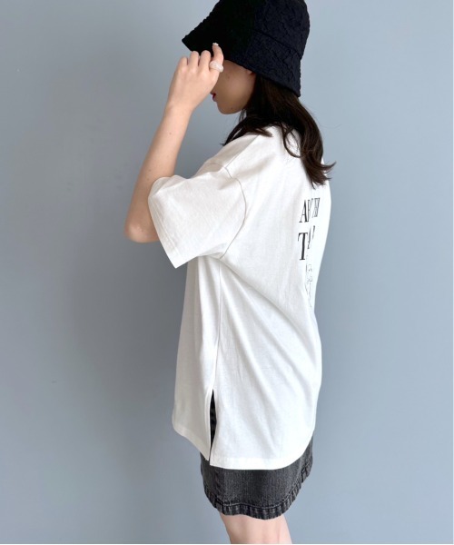OLIVE des OLIVE(オリーブデオリーブ)の「アニピクビッグTシャツ(Tシャツ/カットソー・レディース・アイボリー/オフホワイト/サックスブルー/スミクロ・FREE)」の10枚目の写真