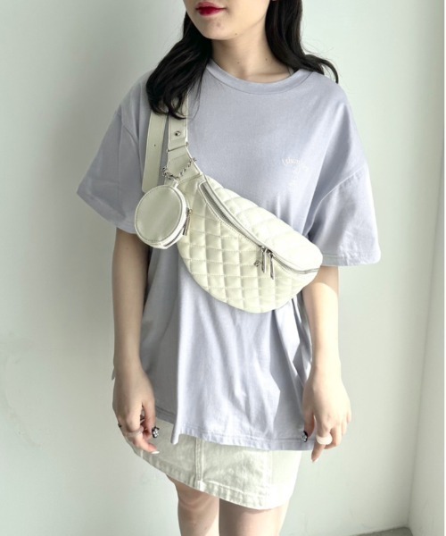 OLIVE des OLIVE(オリーブデオリーブ)の「アニピクビッグTシャツ(Tシャツ/カットソー・レディース・アイボリー/オフホワイト/サックスブルー/スミクロ・FREE)」の8枚目の写真