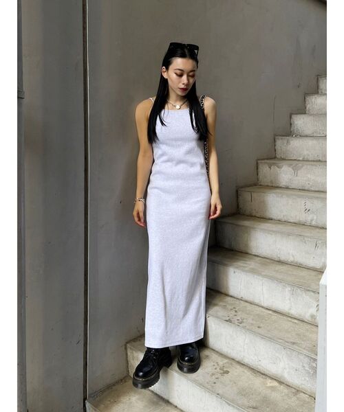 EVRIS(エヴリス)の「リブキャミソールロングワンピース(ワンピース・レディース・グレー/ブラック/ブルー・FREE)」の22枚目の写真