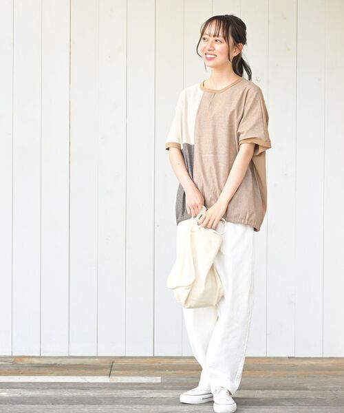 rps（アールピーエス）の「布帛切替半袖プルオーバー（Tシャツ/カットソー・レディース・グレイッシュベージュ/ダークベージュ/チャコールグレー・フリー）」の13枚目の写真