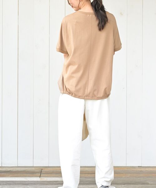 rps（アールピーエス）の「布帛切替半袖プルオーバー（Tシャツ/カットソー・レディース・グレイッシュベージュ/ダークベージュ/チャコールグレー・フリー）」の17枚目の写真