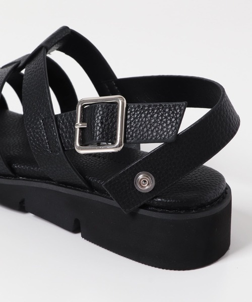 URBAN RESEARCH DOORS(アーバンリサーチドアーズ)の「コンフォートグルカサンダル(サンダル・レディース・ブラック/アイボリー・36/37/38)」の15枚目の写真