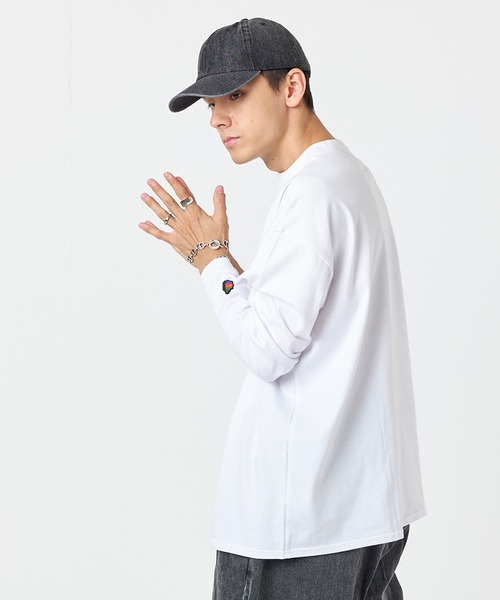 STRAY SHEEP（ストレイシープ）の「[STRAY SHEEP]ミニロゴ・ロングスリーブTee（Tシャツ/カットソー・メンズ・ブラック/ホワイト・MEDIUM/LARGE）」の8枚目の写真