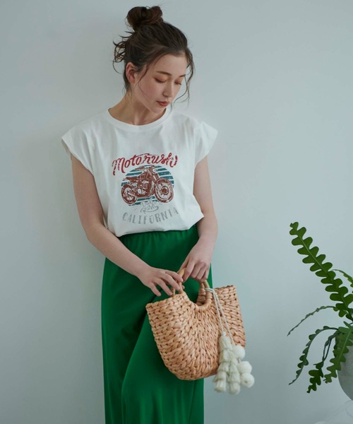 fifth（フィフス）の「フレンチスリーブプリントTシャツ（Tシャツ/カットソー・レディース・ベージュ/ホワイト/チャコールグレー・M）」の9枚目の写真